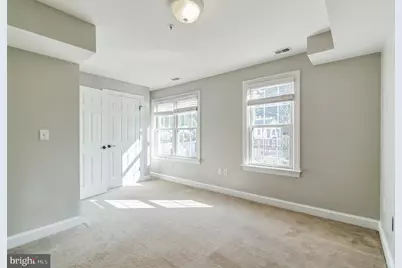 2270 S Garfield Street #4, Arlington, VA 22206 - Photo 32