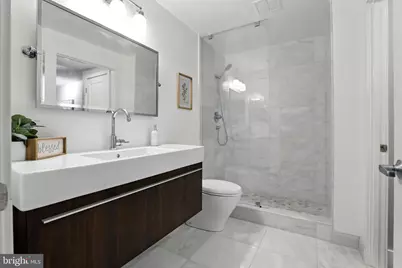 2001 15th Street N #111, Arlington, VA 22201 - Photo 18