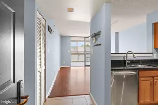 1024 N Utah St, Arlington, VA 22201 - Photo 6