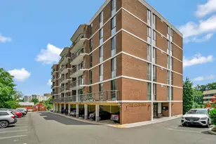 1401 N Rhodes St, Arlington, VA 22209 - Photo 2