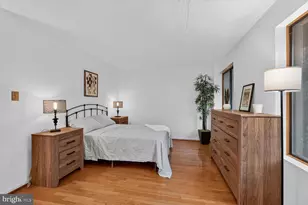1414 12th St N, Arlington, VA 22209 - Photo 4