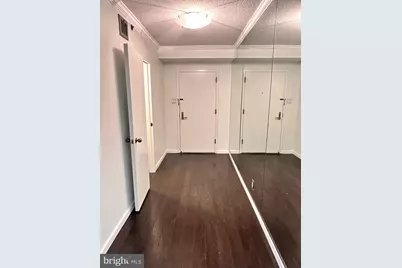 1200 Crystal Drive #214, Arlington, VA 22202 - Photo 10