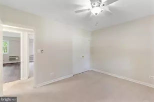 4402 N Pershing Dr, Arlington, VA 22203 - Photo 16
