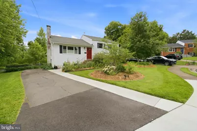 6100 22nd Road N, Arlington, VA 22205 - Photo 2