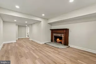 1006 26th St S, Arlington, VA 22202 - Photo 36