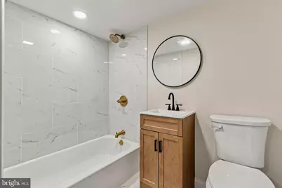 1006 26th Street S, Arlington, VA 22202 - Photo 20