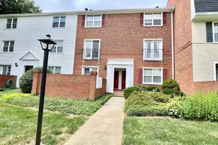 2713 S Walter Reed Dr, Arlington, VA 22206 - Photo 2