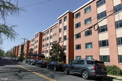 1200 S Arlington Ridge Road #610, Arlington, VA 22202 - Photo 2