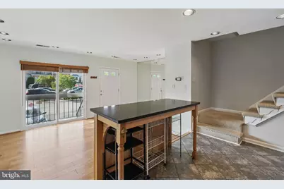62 N Bedford Street #62B, Arlington, VA 22201 - Photo 8