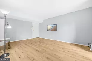 1502 S George Mason Dr, Arlington, VA 22204 - Photo 4