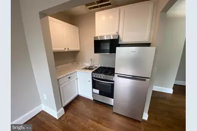 4758 Lee Highway N #1, Arlington, VA 22207 - Photo 1