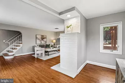 1000 26th Street S, Arlington, VA 22202 - Photo 6