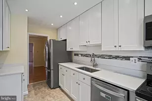 1141 N Vernon St, Arlington, VA 22201 - Photo 8