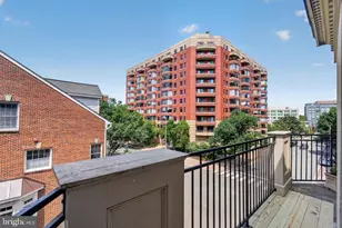 2330 14th St N, Arlington, VA 22201 - Photo 32