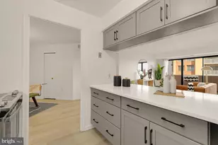 1301 N Courthouse Rd, Arlington, VA 22201 - Photo 10