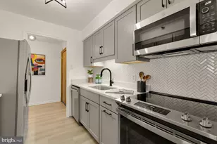 1301 N Courthouse Rd, Arlington, VA 22201 - Photo 8