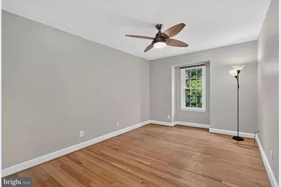 1303 N Lynnbrook Drive N, Arlington, VA 22201 - Photo 18