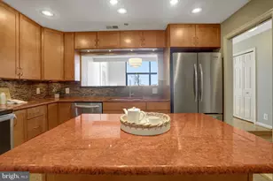 1301 N Courthouse Rd, Arlington, VA 22201 - Photo 8