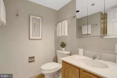 1301 N Courthouse Road #1805, Arlington, VA 22201 - Photo 30