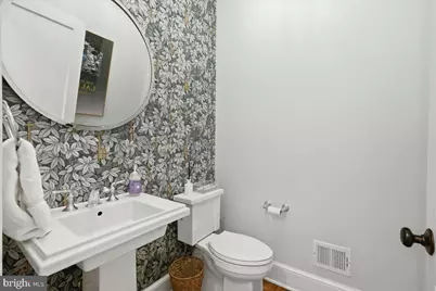 5121 25th Street N, Arlington, VA 22207 - Photo 16