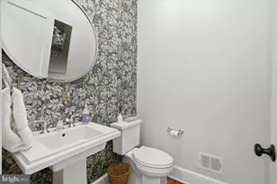 5121 25th St N, Arlington, VA 22207 - Photo 16