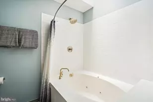 1904 N Veitch St, Arlington, VA 22201 - Photo 24