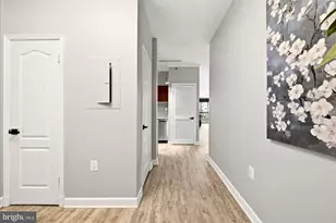 1211 S Eads Street S, Arlington, VA 22202 - Photo 16