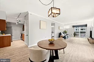 1211 S Eads Street S, Arlington, VA 22202 - Photo 22