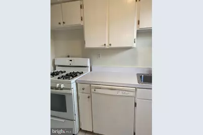 1300 N Meade Street #22, Arlington, VA 22209 - Photo 12