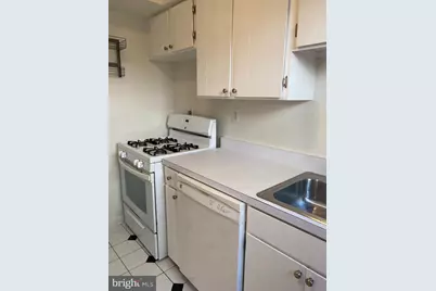 1300 N Meade Street #22, Arlington, VA 22209 - Photo 16