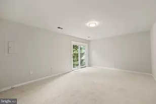 2213 S Pollard St, Arlington, VA 22204 - Photo 24