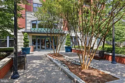1021 N Garfield Street #913, Arlington, VA 22201 - Photo 46
