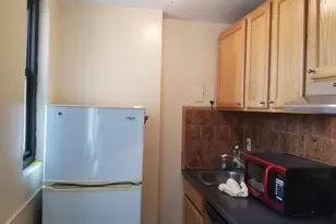 1021 Arlington Blvd, Arlington, VA 22209 - Photo 4