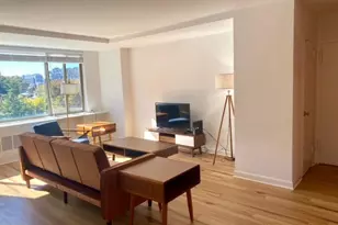 1121 Arlington Blvd, Arlington, VA 22209 - Photo 2