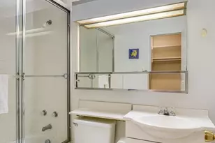 1011 Arlington Blvd, Arlington, VA 22209 - Photo 8