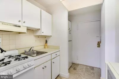 1011 Arlington Boulevard #802, Arlington, VA 22209 - Photo 6
