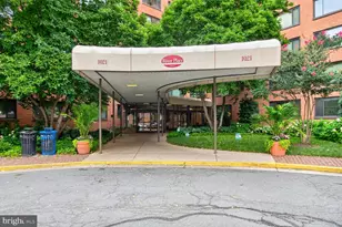 1021 Arlington Blvd, Arlington, VA 22209 - Photo 6