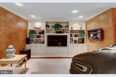 4744 34th Street N, Arlington, VA 22207 - Photo 22