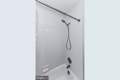 3279 S Stafford Street #B2, Arlington, VA 22206 - Photo 16
