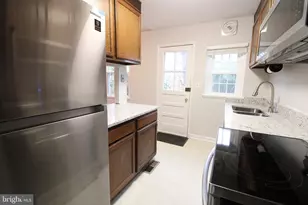 3339 S Stafford St, Arlington, VA 22206 - Photo 8