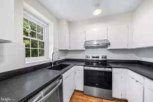 2916 S Buchanan St, Arlington, VA 22206 - Photo 6