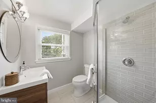 525 N Lombardy Street N, Arlington, VA 22203 - Photo 28