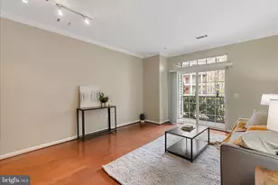 2465 Army Navy Dr, Arlington, VA 22206 - Photo 12