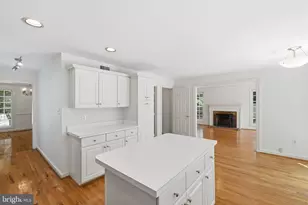 2904 N 4th Street N, Arlington, VA 22201 - Photo 16