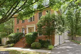 2904 N 4th Street N, Arlington, VA 22201 - Photo 2