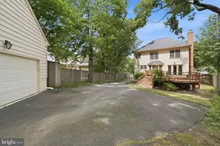 2904 N 4th Street N, Arlington, VA 22201 - Photo 38