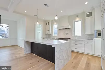 800 N Danville Street, Arlington, VA 22201 - Photo 14