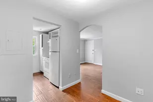 702 S Arlington Mill Dr, Arlington, VA 22204 - Photo 8