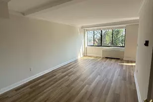4390 Lorcom Ln, Arlington, VA 22207 - Photo 2