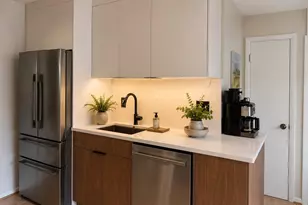 3831 N Vernon Street N, Arlington, VA 22207 - Photo 6